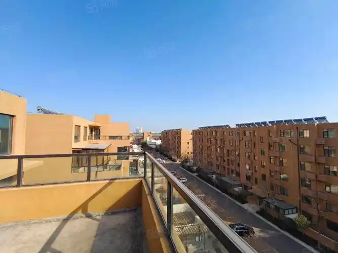 【10图】带院大边户 白鹭湾 203平 流水小院100平 172万,白鹭湾-日照