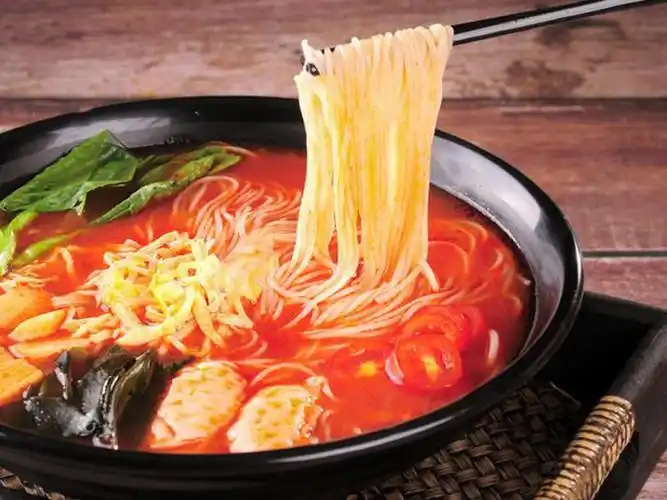 ①鲜 番茄过桥米线