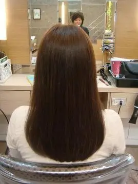 中分无刘海能如何自己剪齐发尾,自己能剪吗,有什么简单快速的好办法吗