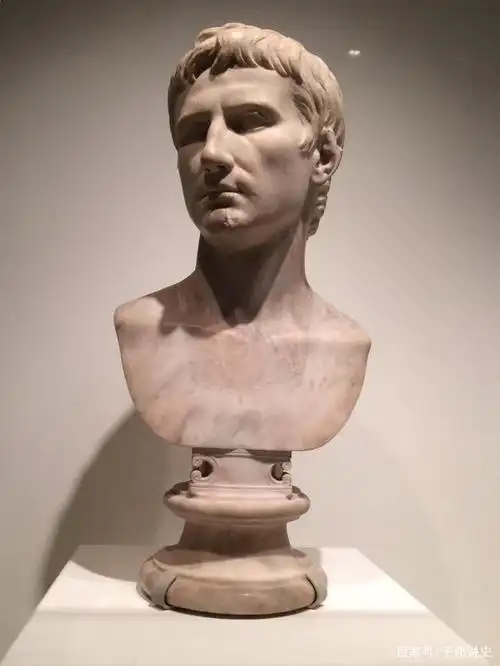 奥古斯都时代,近卫军的建立,蜕变和对帝位嬗递的恶劣影响