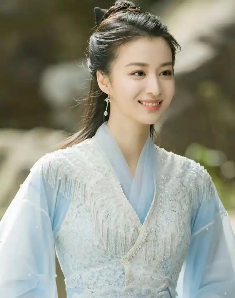 王楚然#玉骨遥#古装 - 抖音