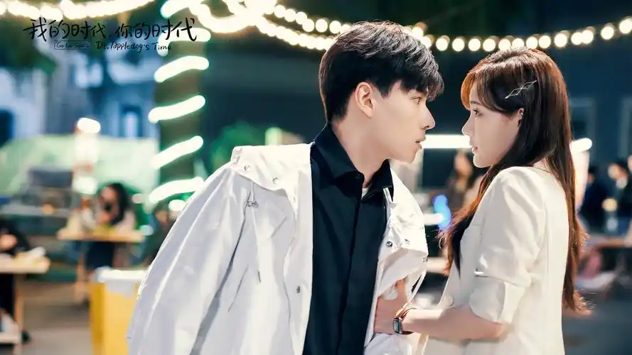 由于中中执导,胡一天,李一桐,王安宇,王可如等人主演的青春偶像剧《我