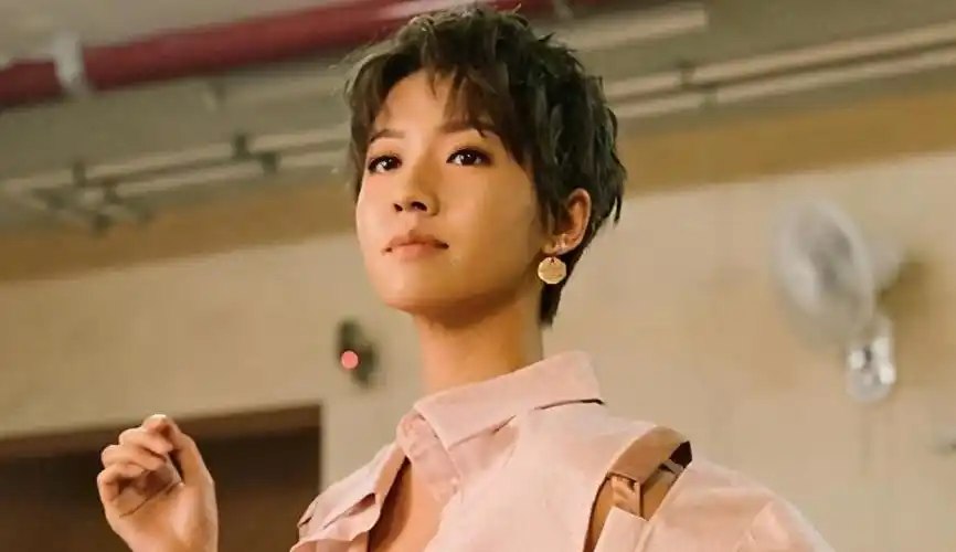 《使徒行者3》蔡思贝抢风头,通稿多成视后大热,硬塞奖恐惹争议_腾讯