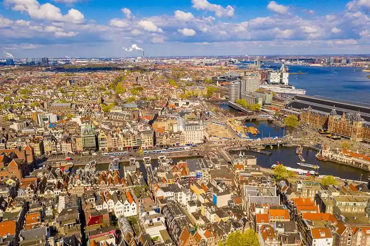 阿姆斯特丹中央车站鸟瞰图