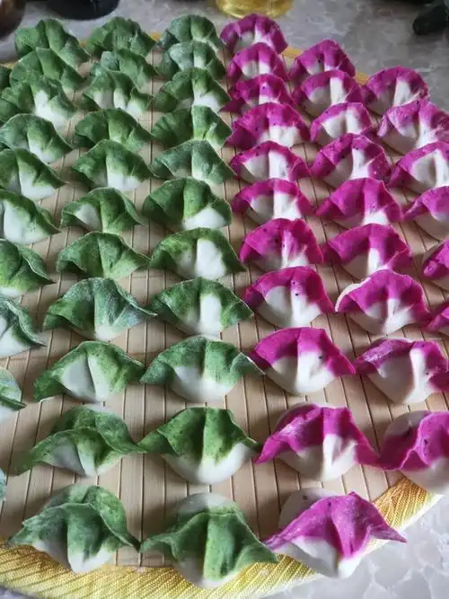 双子座3026r74u做的荠菜水饺彩色彩虹高压锅版