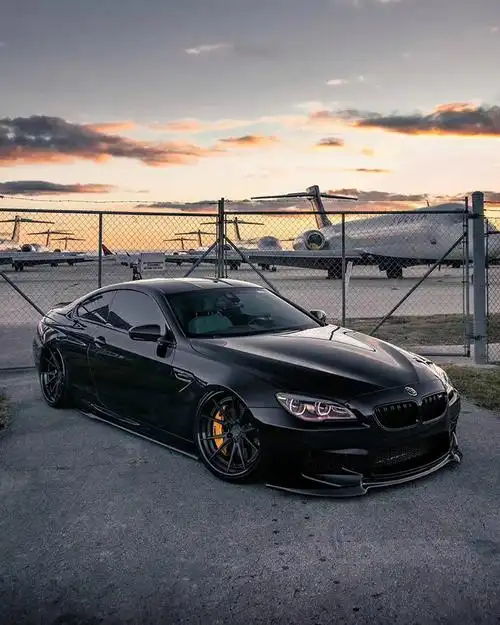 定制适用f06f12宝马6系改装m6杠大小包围碳纤维v款前铲侧裙后唇尾翼m6