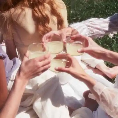 4月最新污帅美萌酷(情侣)头像&壁纸报到!