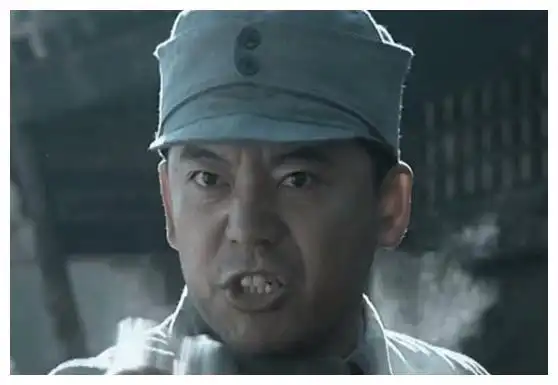 《亮剑》赵政委晒近况,私厨内景大如饭店后厨,女儿颜值太高级