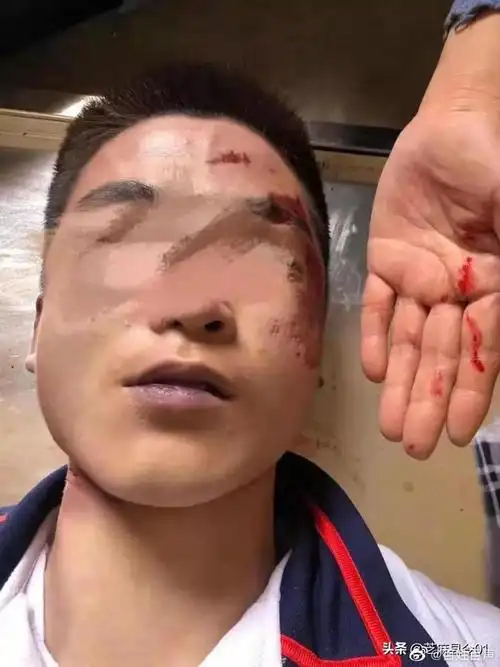 河北沧州肃宁育英中学身亡男生