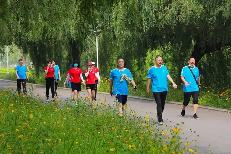 工行日照分行举办"健康源于运动 工作源于激情"健步走活动 - 美篇