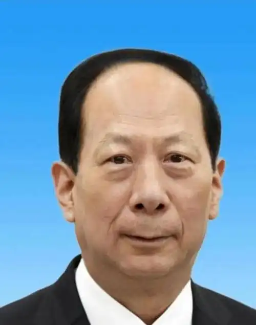 第十一任周乃祥与第六任陈德铭一样,也是从苏州市市长升任的.