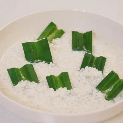 椰香满满的夏日芒果糯米饭