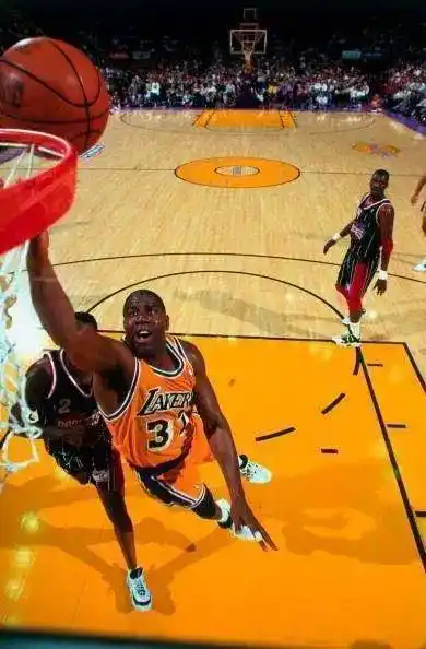 "魔术师"埃尔文·约翰逊