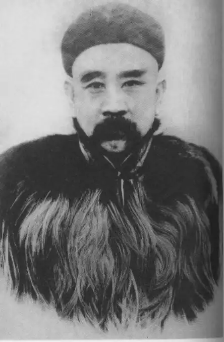 拥护溥仪搞复辟的张勋死后为什么会有很多名人来吊唁他