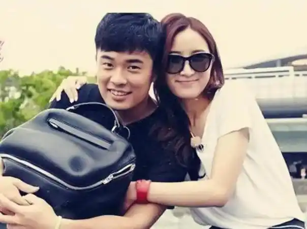 那个被陈赫抛弃的初恋女孩10年后活成了另外一番模样