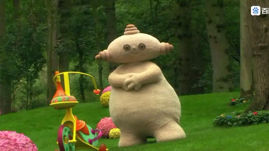 花园宝宝:快看"玛卡巴卡"在跳舞