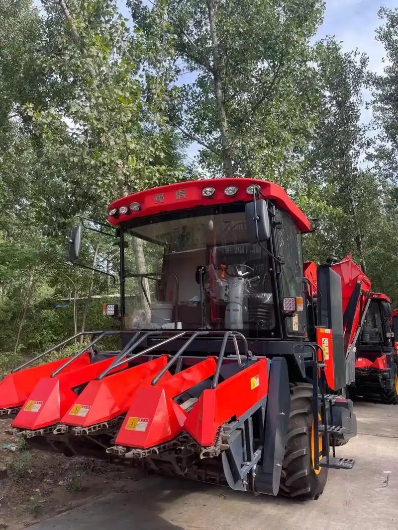 小阳总的最新座驾2023款英虎玉米收割机.#现代农业机械 # - 抖音