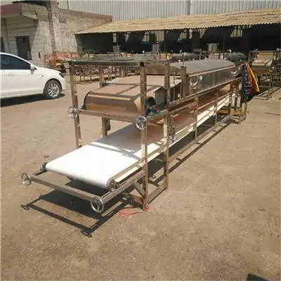 电加热凉粉机 蔬菜凉皮机 导热油米皮机