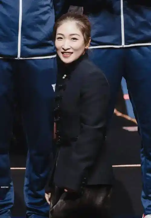 原创盘点四代国乒第一女子陈梦身材丰腴皮肤白刘诗雯最受欢迎