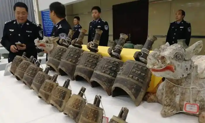 原创姚玉忠被抓3年后,西北盗墓"祖师爷"也被抓,追缴文物1100余件