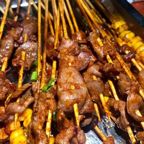 吹爆这个 跟我小时候吃的鸭胗烧烤一模一样 童年记忆一时涌上