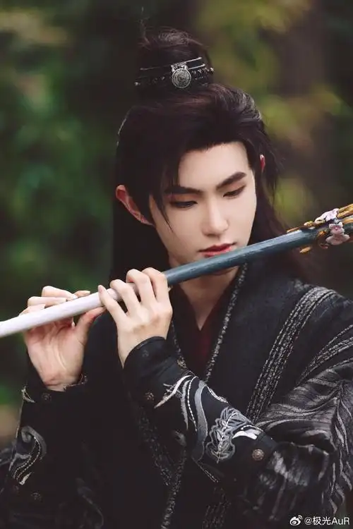 被一诺古装硬控30秒##阿离终于等到了一诺#不是帅哥泥.