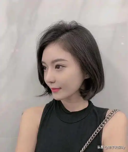 八字空气刘海三七分怎么剪