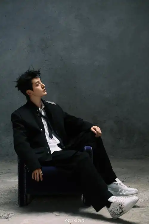 邓为生日写真照热血高校男主太帅了吧