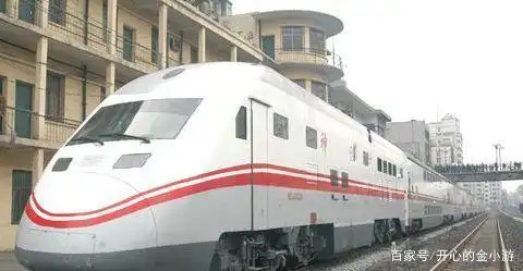 很多人都知道,g字头是高速动车组旅客列车,d字头是动车组旅客列车,z