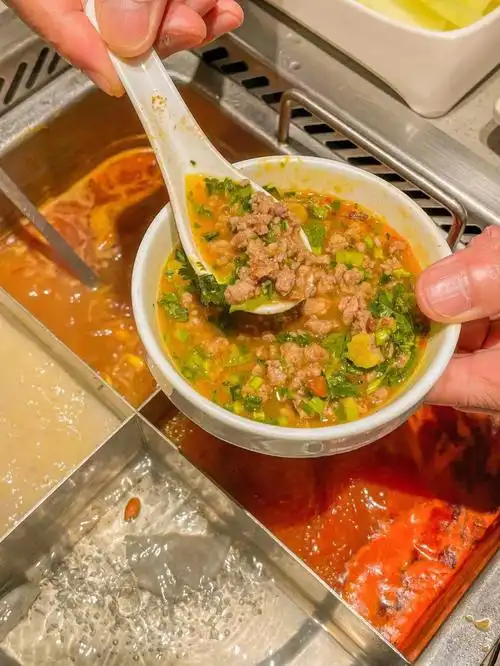 海底捞新吃法0成本肥汁牛肉粒安排起来60