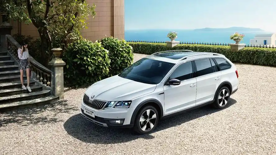 休闲新玩法 与明锐旅行车相约踏青自驾游