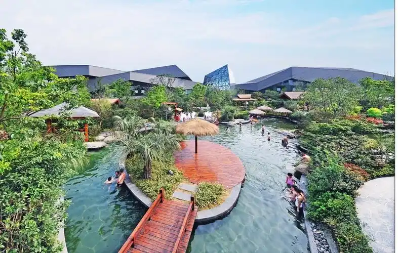 常州恐龙谷温泉自驾2日游>宿温泉边五星维景酒店超值套餐