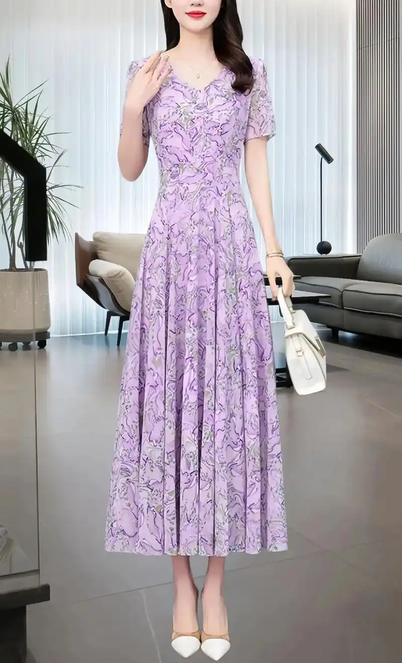 夏日甜蜜必备～气质优雅紫色碎花真丝连衣裙