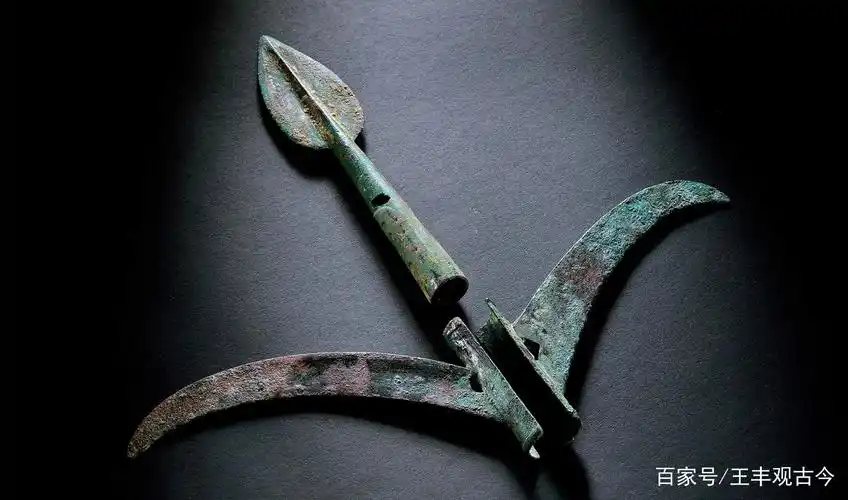 枪为百兵之主,枪和矛一样,是古代战场上使用最广的长形刺器.