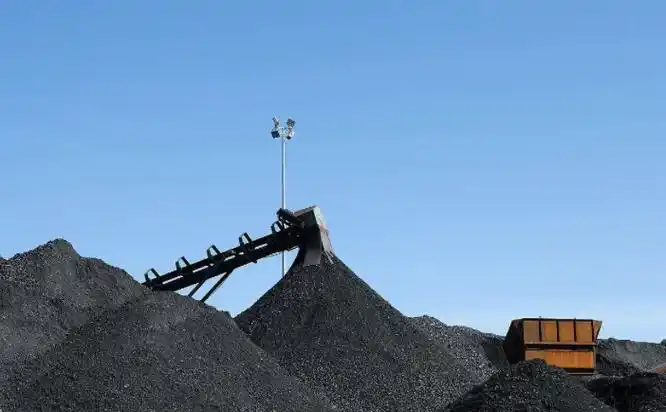 回顾55米厚的煤层开采了118年中国的露天煤矿现在怎么样了