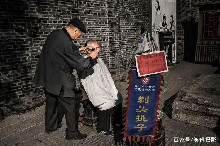 (生活纪实)灯影戏,掏耳朵,父爱如山,忙碌,剃头挑子,去哪里