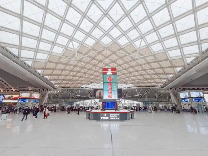广州南站候车厅