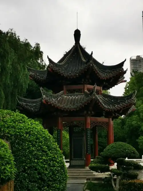 6.8.长沙杜甫江阁