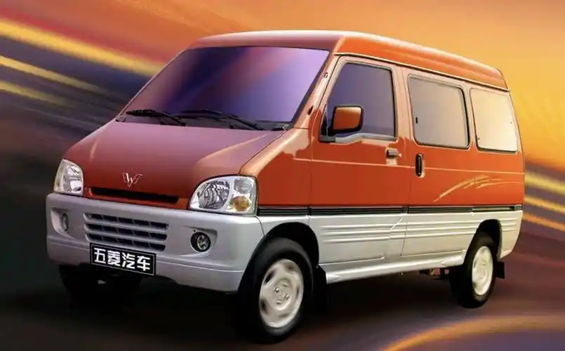 自动挡 四驱的面包车——铃木浪迪