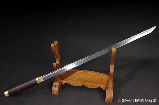 「鉴赏」花纹钢唐直刀