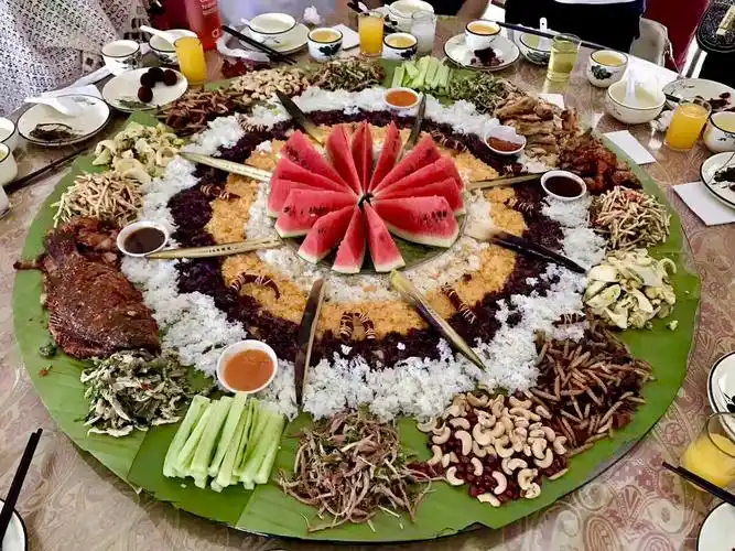 云南傣族手抓饭