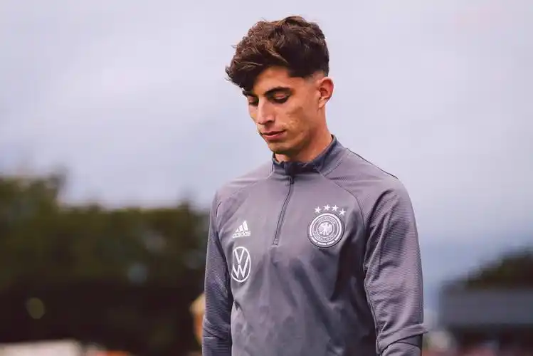 欧洲足坛现役十大帅哥欧洲足球帅哥