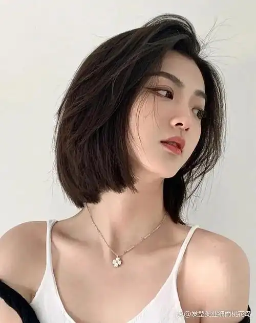 短发篇:玩转潮流,当下最火热短发,充满时尚感,谁见谁不爱.