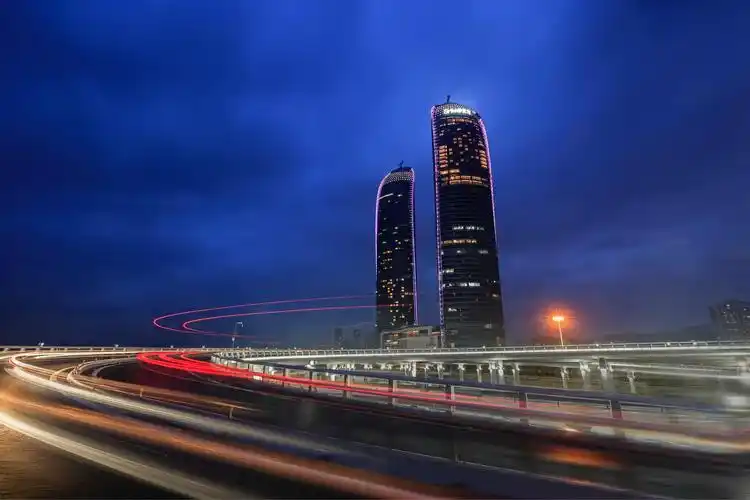 厦门双子塔世茂广场