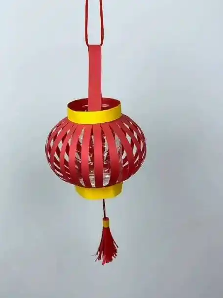 教你用矿泉水瓶子做个漂亮的灯笼