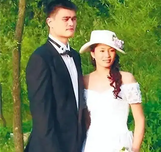 姚明和妻子叶莉的爱情故事