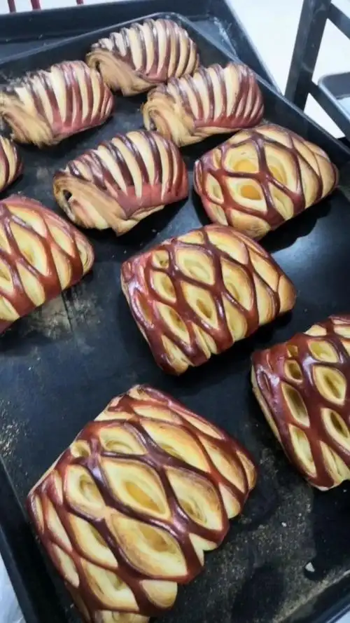 花式丹麦面包来了.好吃看得见.