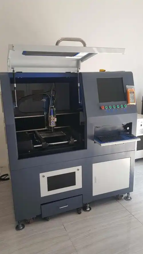 500w小幅面激光切割机转让