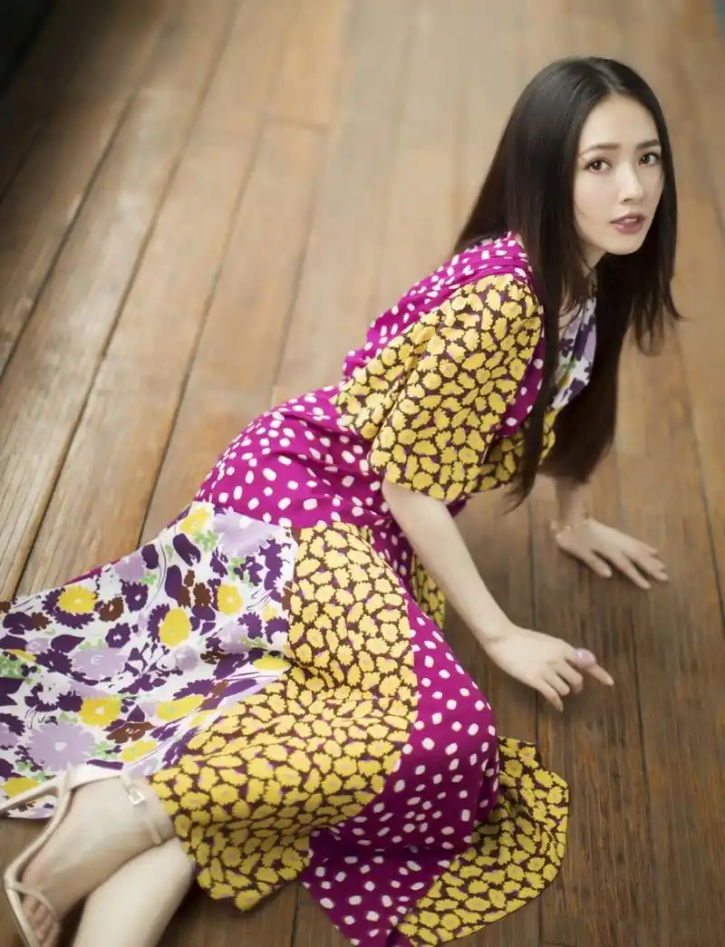 郭碧婷  美腿玉足合集