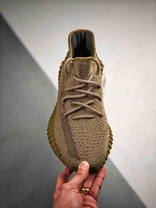 adyeezyboost350v2earth美洲30地球棕褐色